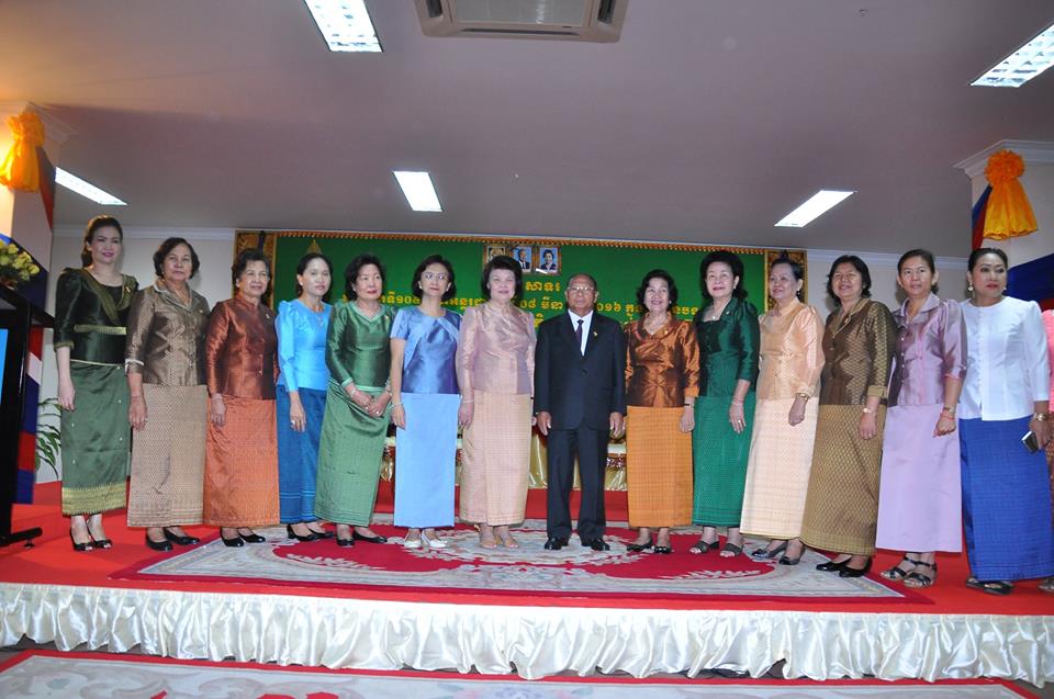 12798872_942914785778287_7503356064808955641_n