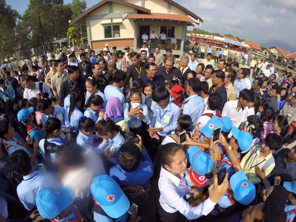 12802793_966427420072422_6062548229546246933_n