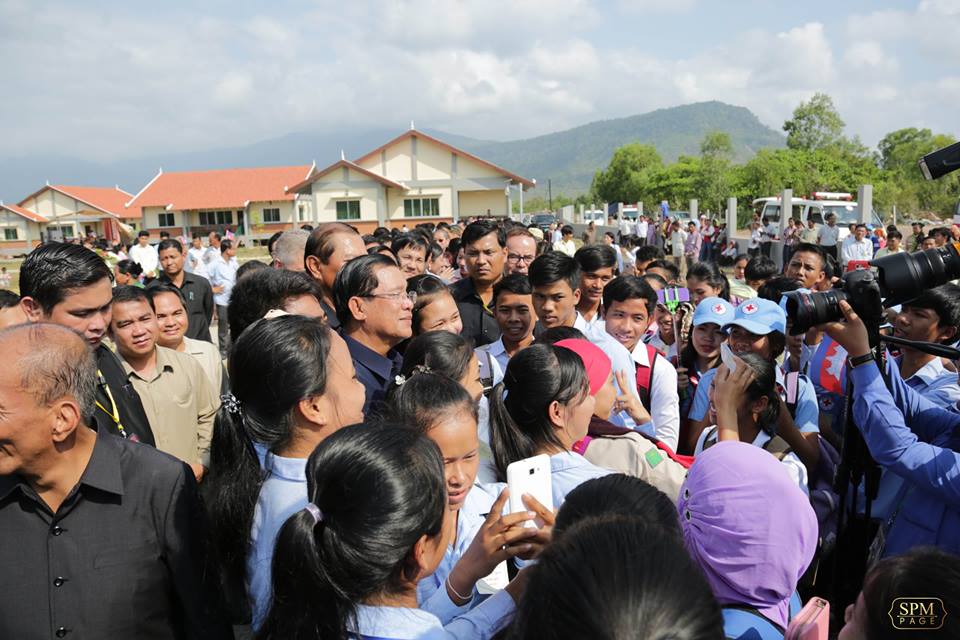 12804780_966451063403391_427503312831699542_n