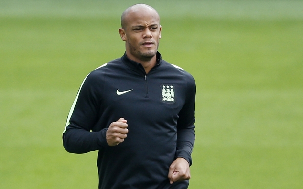 Football - Manchester City Training - City Football Academy, Manchester, England - 14/9/15  Manchester City's Vincent Kompany during training  Action Images via Reuters / Carl Recine  Livepic  EDITORIAL USE ONLY.