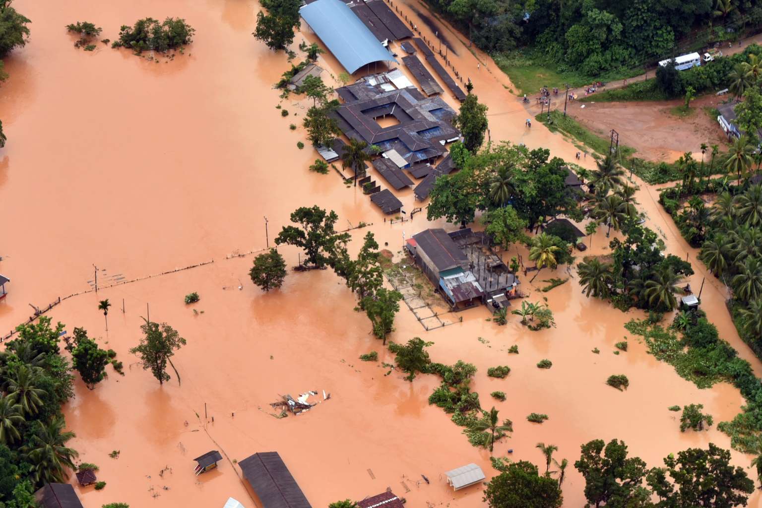42710704_-_26_05_2017_-_sri_lanka_flood